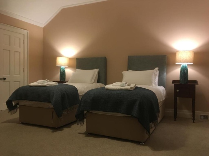 Deluxe Apartment