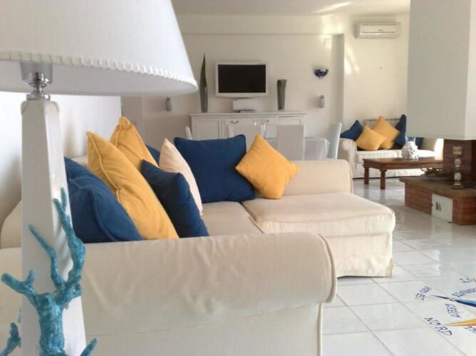 Villa DiamondOver view