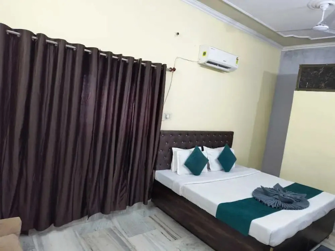 Hotel Kashi Paradise
