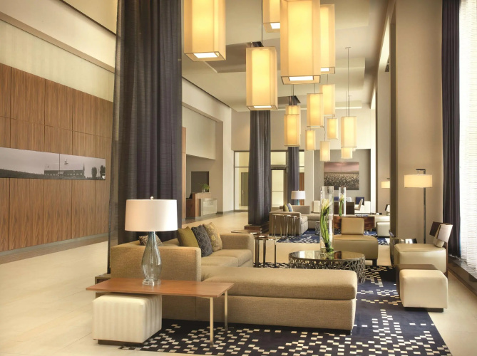 Doubletree by Hilton Cedar Rapids Convention Complex