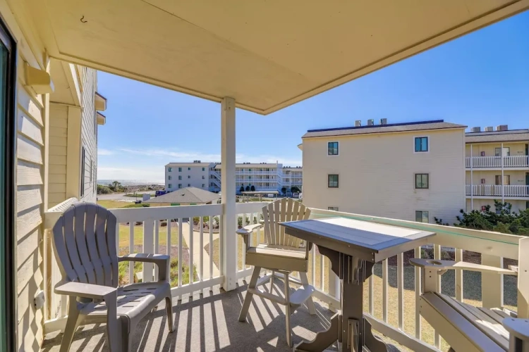 2 Bedrooms Apartment with balcony