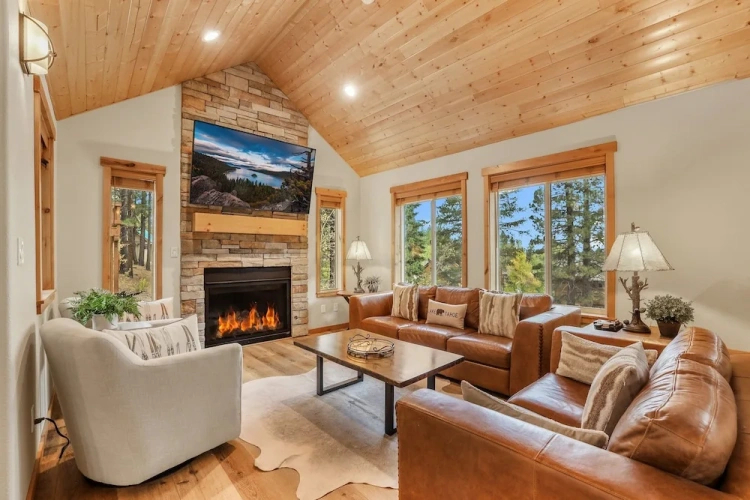 3 Bedrooms Cottage