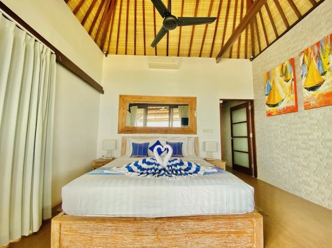 1 Bedroom Luxury Villa with balcony and with sea view
