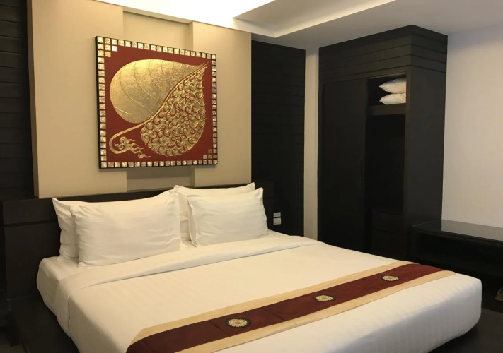 Lulu Hotel