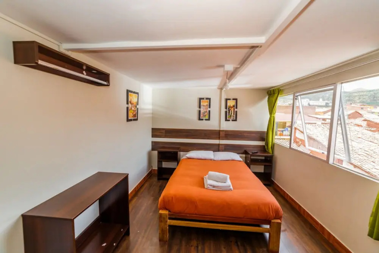 Ukukus Hostel