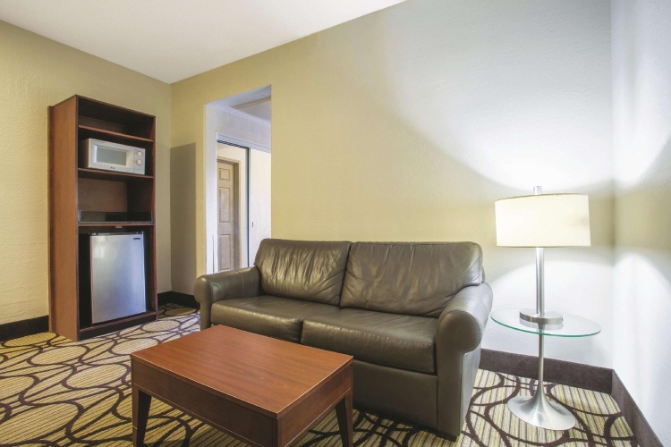 Quadruple Suite