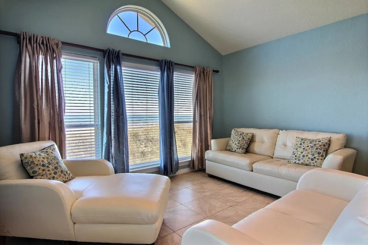 Executive Beach Paradise SH7345
