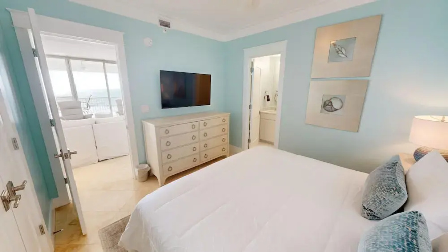 Oceania 602 3 Bedroom Condo