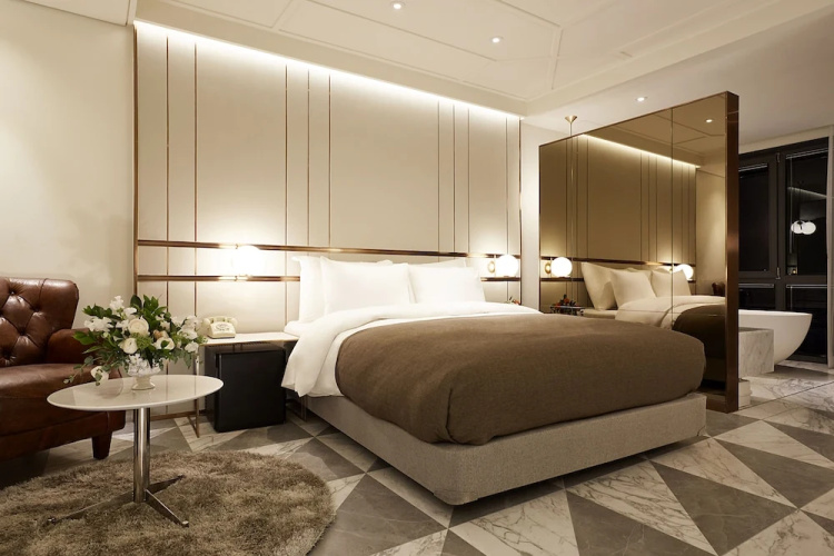 Nine Brick Hotel
