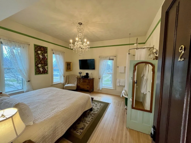 Ludington House B&B