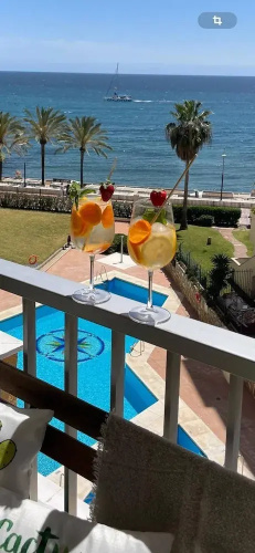 Beachfront Studio Apartment Marbella