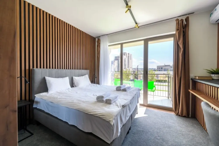 Suite with balcony