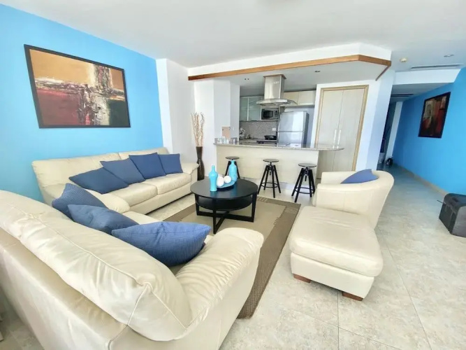 Marbella Towers gorgeous 3BR Apt , Beachfront