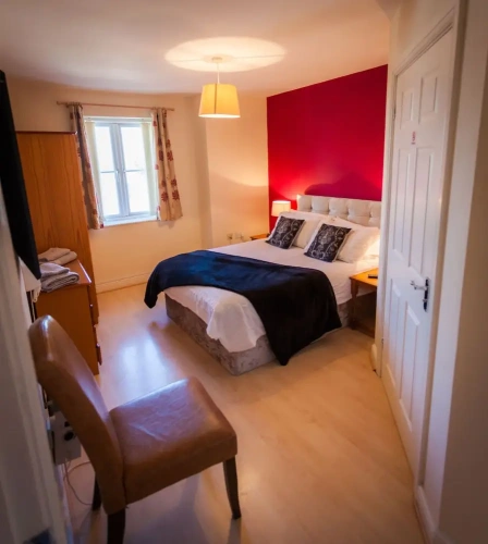 2 Bedrooms Apartment
