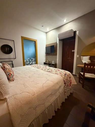 Superior Double Basement room