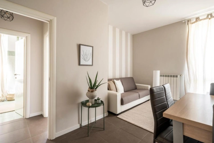 Deluxe Apartment