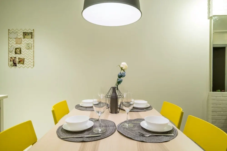 2 Bedrooms Apartment