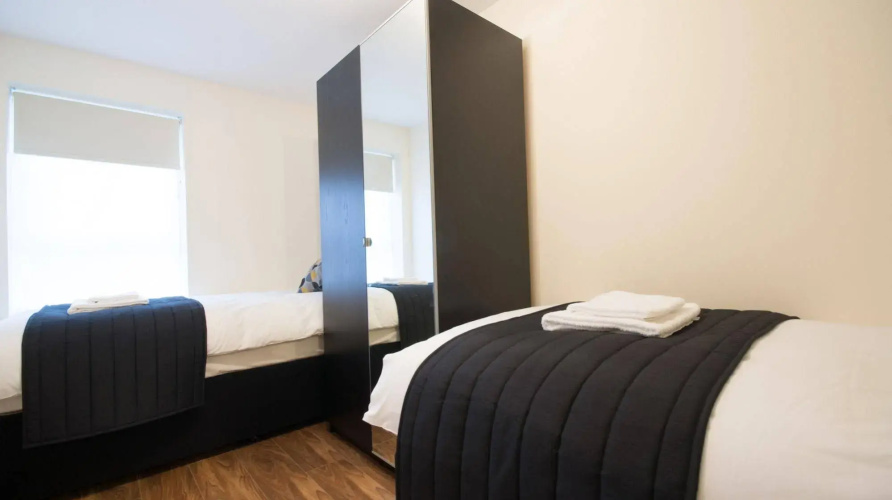 Arnos Apartments