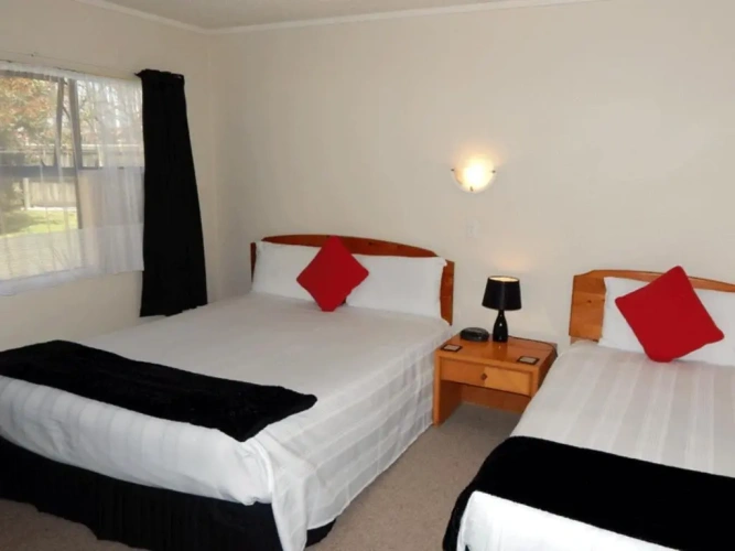 1 Bedroom Suite