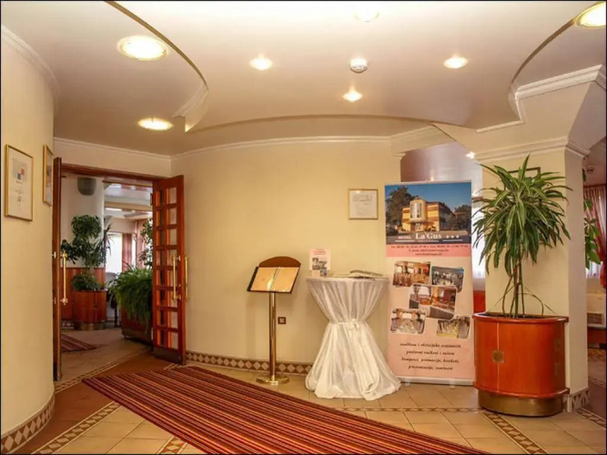 Hotel LaGus