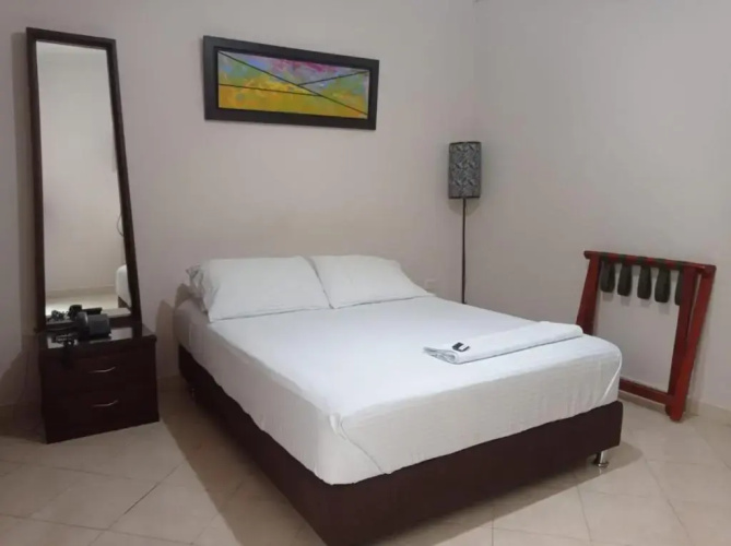 Hotel Damys
