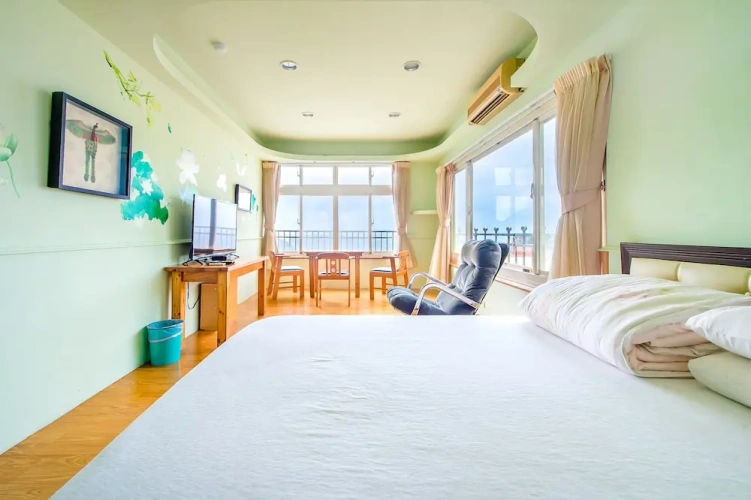 Standard Quadruple room with sea view