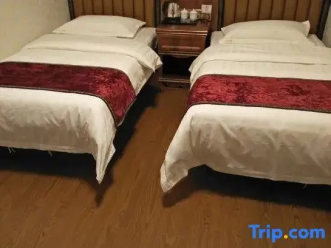 Wuchang Jiulong Hotel