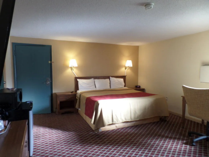 Rodeway Inn