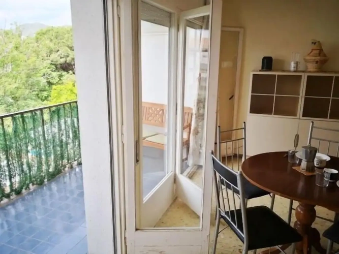 1 Bedroom Apartment with balcony