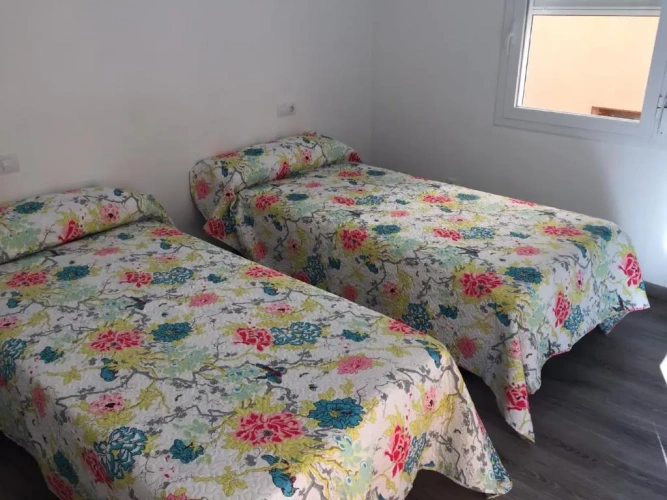 3 Bedrooms Apartment