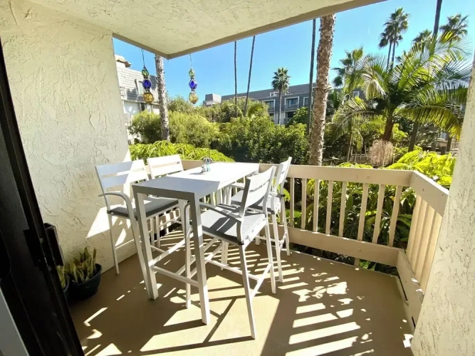 Standard Double room with balcony and with garden view