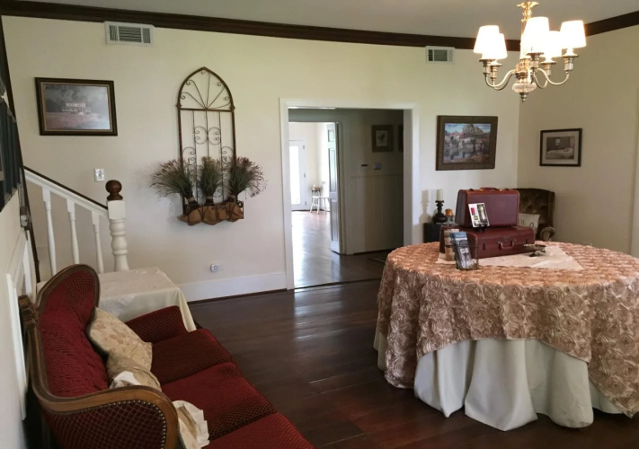 Hodge Podge Lodge