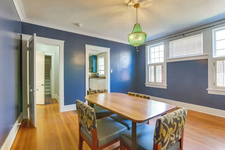 Midtown Duplex 1 Mi to Memphis Zoo & Overton Park!