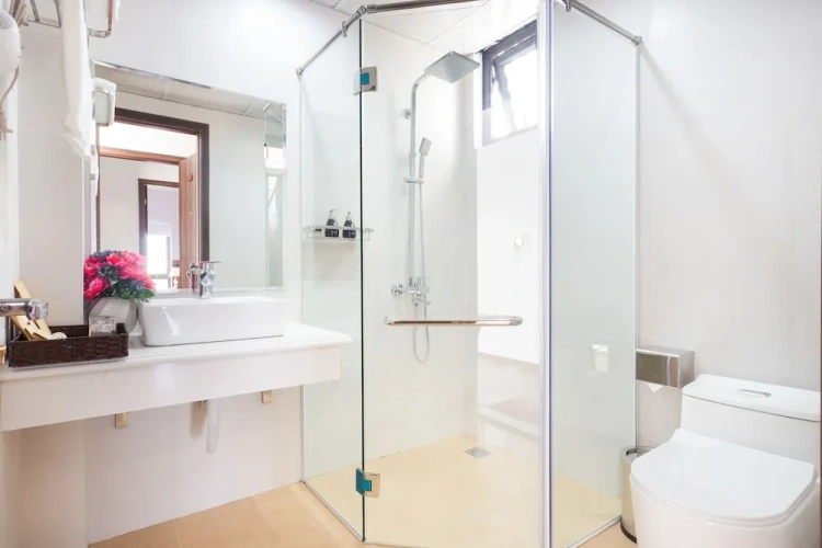 Deluxe Double room with city view