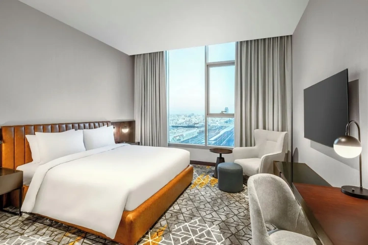Standard Double room with city view