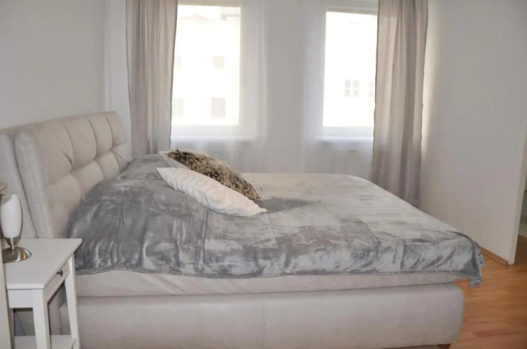 2 Schlafzimmer Apartment