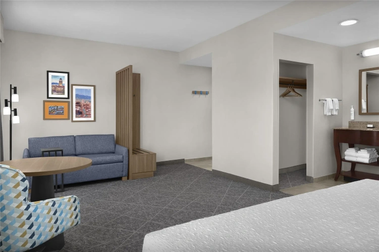 Double Suite