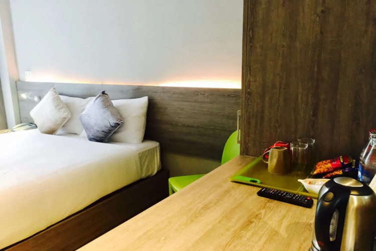 Rooms Republic