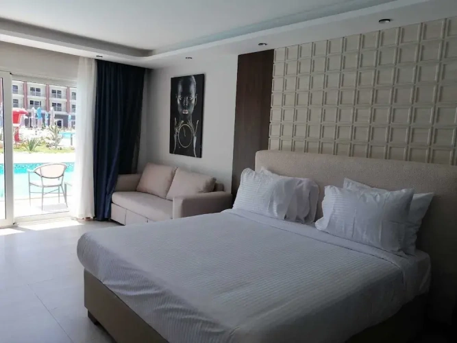 1 Bedroom Basement Bungalow