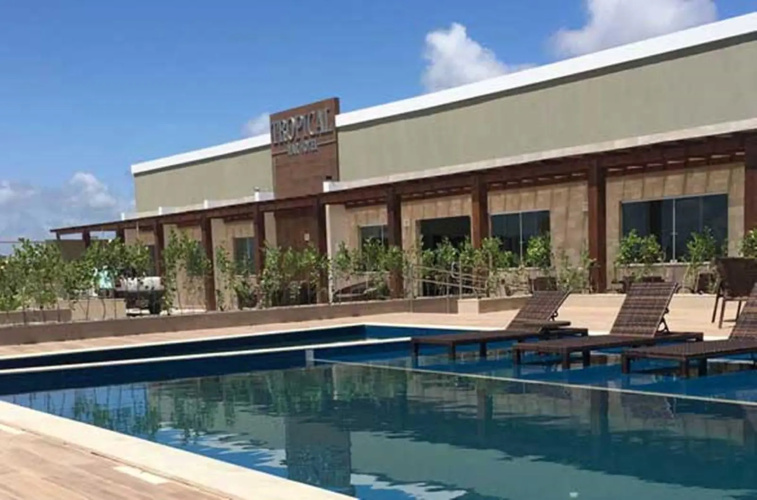Tropical Mar Hotel