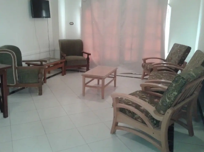 2 Bedrooms Apartment with balcony and beachfront
