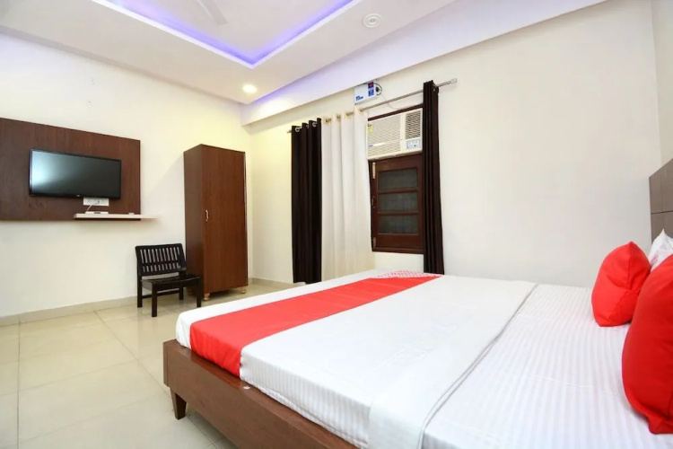 Oyo 40504 Hotel Avtar Residency