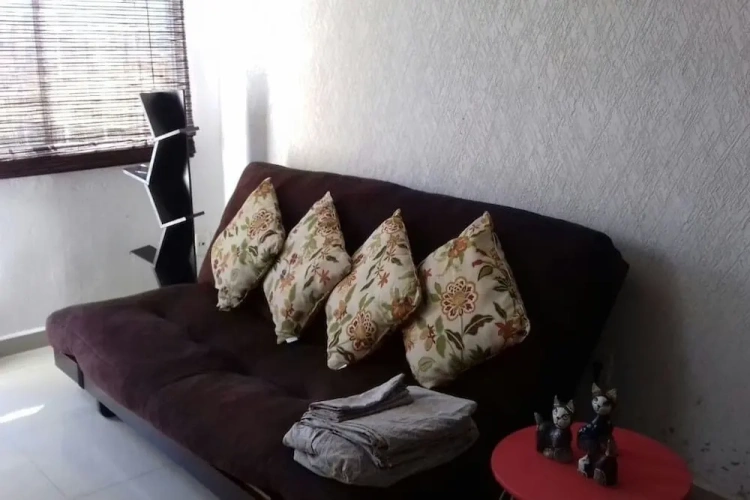3 Bedrooms Standard Family room