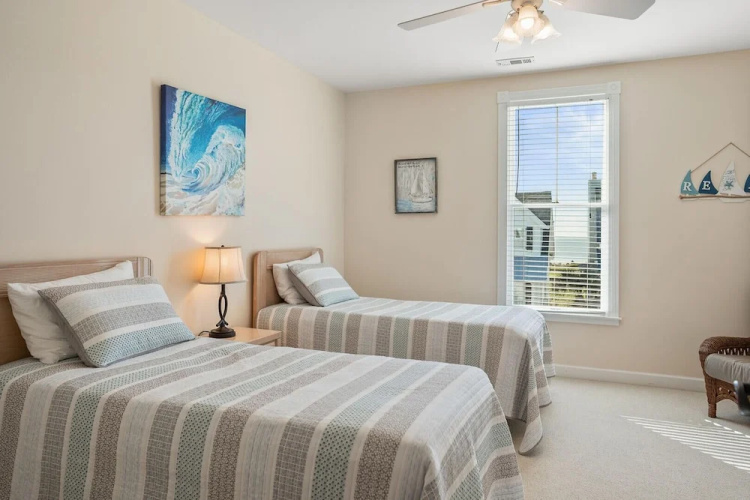 332 Ocean Point