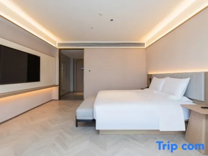 Standard Double room with river view