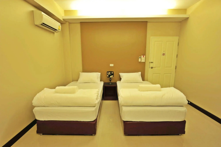 Pine Cafe and Bed