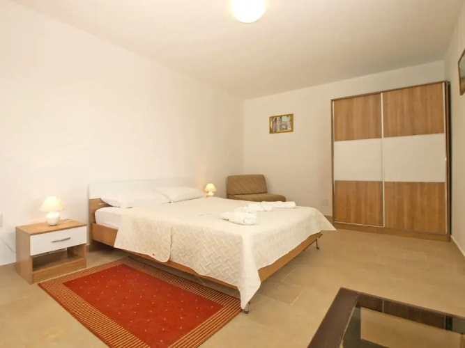 Apartment 1215