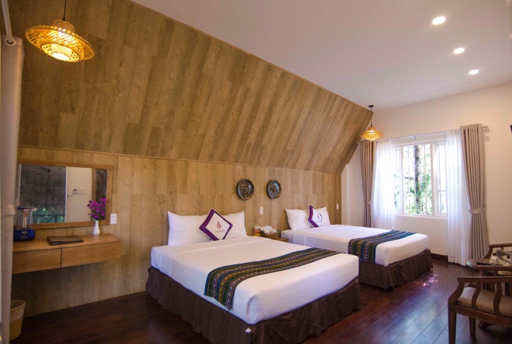Standard Double room with view