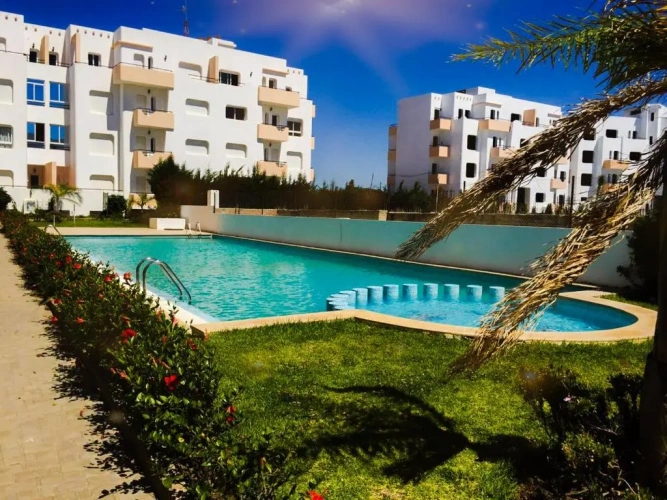 2 Bedrooms Apartment