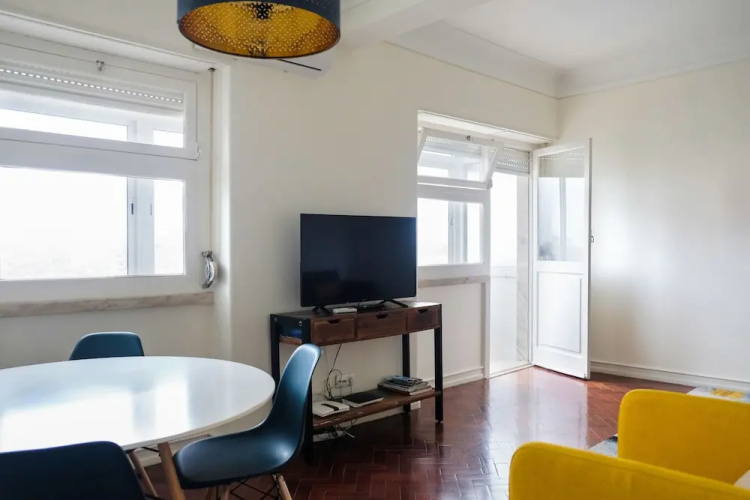 04 Barao Apartment